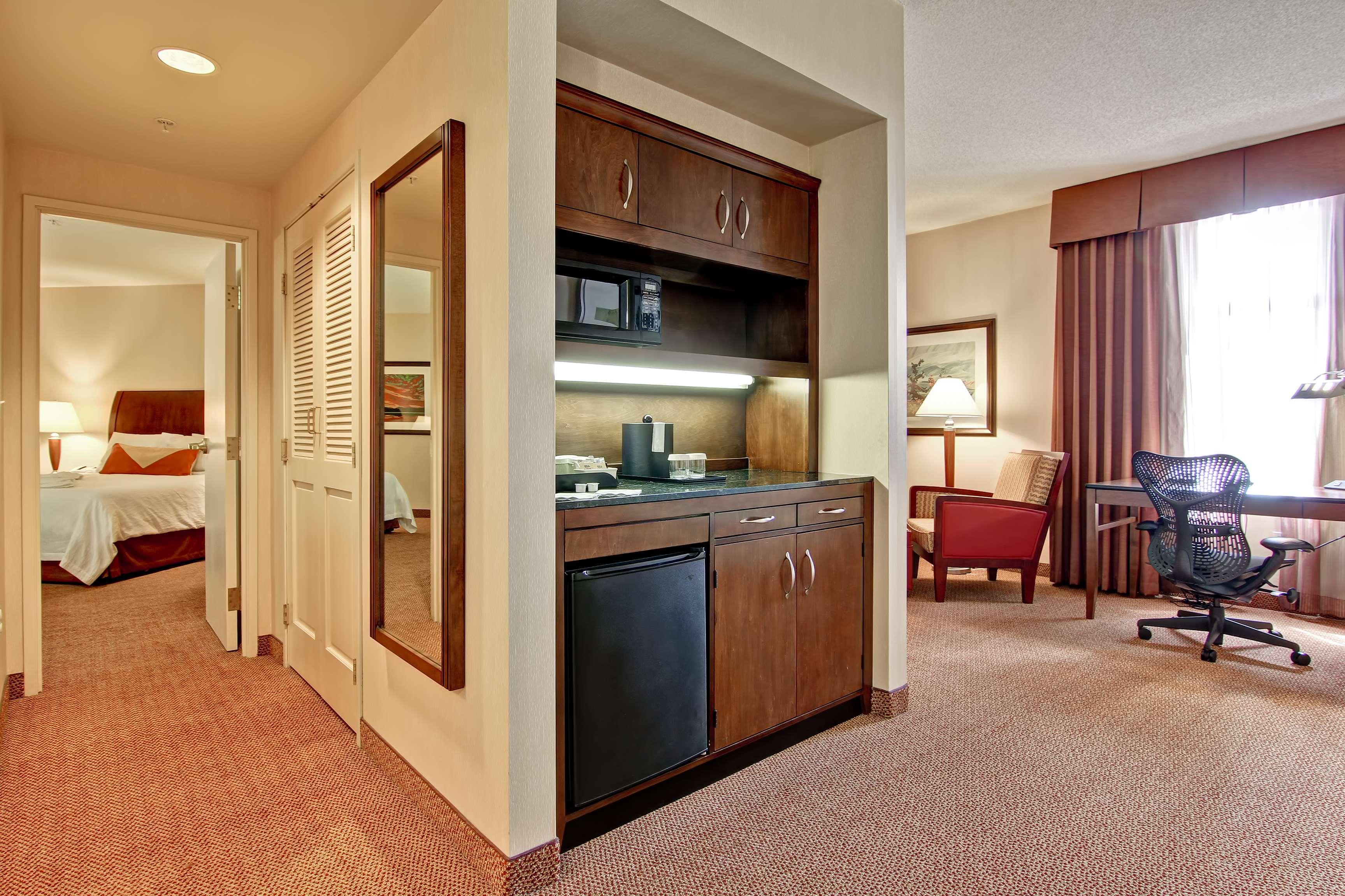 Hilton Garden Inn Calgary Airport Zewnętrze zdjęcie